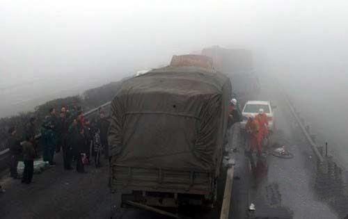 辽宁朝阳吃瓜现场事件